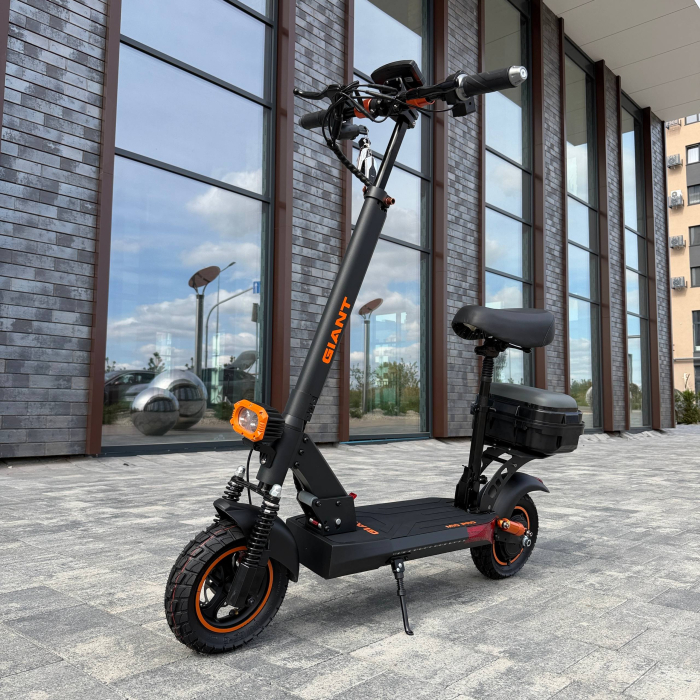 Електросамокат GIANT M10 PRO 1000W 48V 15Ah/23Ah — OFF-ROAD 10.5", до 50 км/год, подвійна амортизація, дискові гальма, сидіння, LED, сигналізація