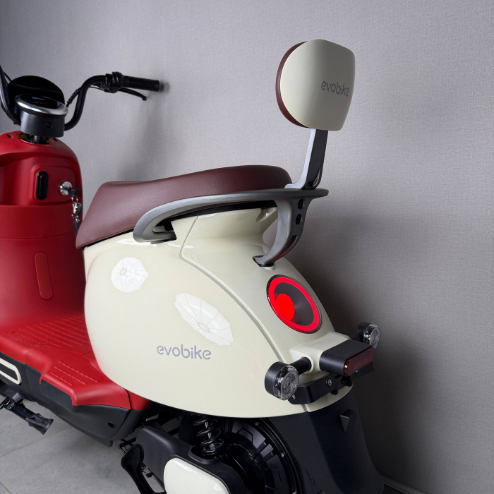 EVOBIKE UNO Graphene 600W 48V 20Ah молочний — міський електровелосипед із графеновим акумулятором, двомісний, LED-дисплей, подвійна амортизація, до 35 км/год, сигналізація, поворотники