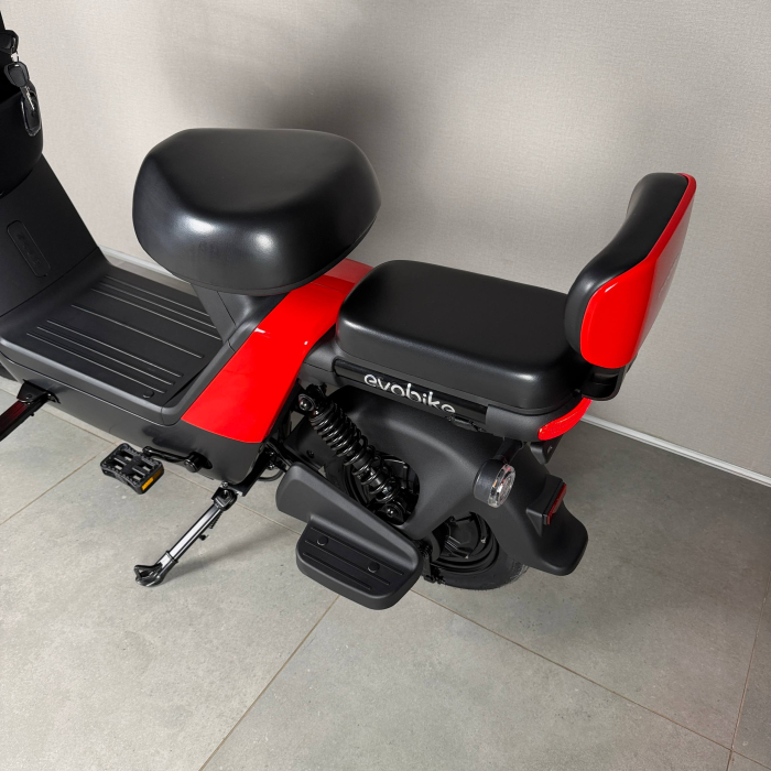 EVOBIKE YOTA 800W 48V 20Ah червоний — двомісний міський електровелосипед із графеновим акумулятором, переднім металевим кошиком, подвійною амортизацією, LED-дисплеєм, сигналізацією, поворотниками, до 35 км/год