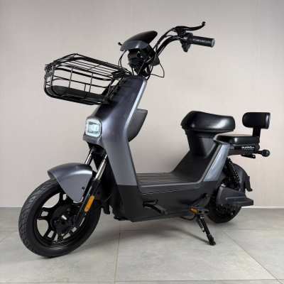 EVOBIKE YOTA 800W 48V 20Ah графіт — двомісний міський електровелосипед із графеновим акумулятором, переднім металевим кошиком, подвійною амортизацією, LED-дисплеєм, сигналізацією, поворотниками, до 35 км/год