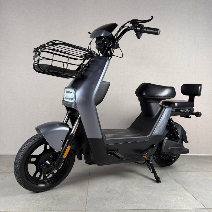 EVOBIKE YOTA 800W 48V 20Ah графіт — двомісний міський електровелосипед із графеновим акумулятором, переднім металевим кошиком, подвійною амортизацією, LED-дисплеєм, сигналізацією, поворотниками, до 35 км/год