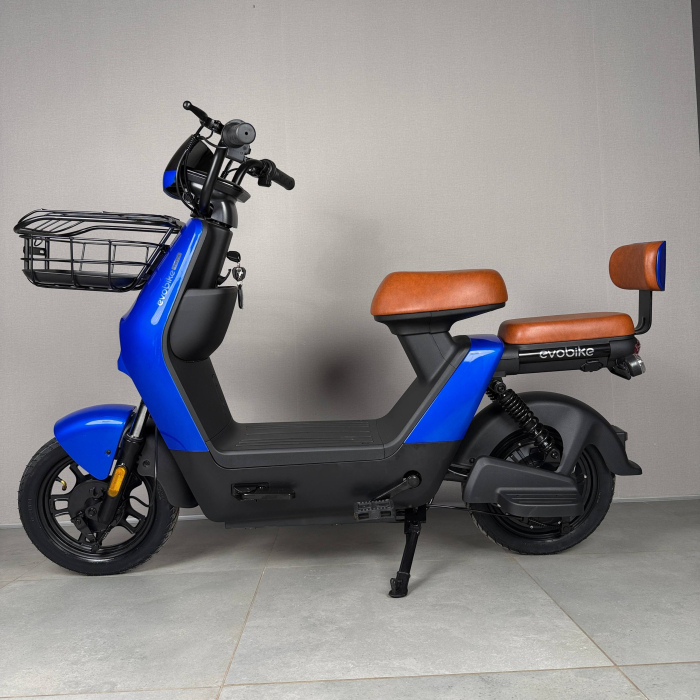 EVOBIKE YOTA 800W 48V 20Ah синій — двомісний міський електровелосипед із графеновим акумулятором, переднім металевим кошиком, подвійною амортизацією, LED-дисплеєм, сигналізацією, поворотниками, до 35 км/год