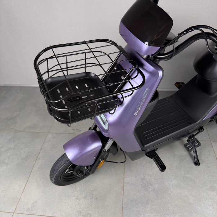 EVOBIKE YOTA 800W 48V 20Ah фіолетовий — двомісний міський електровелосипед із графеновим акумулятором, переднім металевим кошиком, подвійною амортизацією, LED-дисплеєм, сигналізацією, поворотниками, до 35 км/год