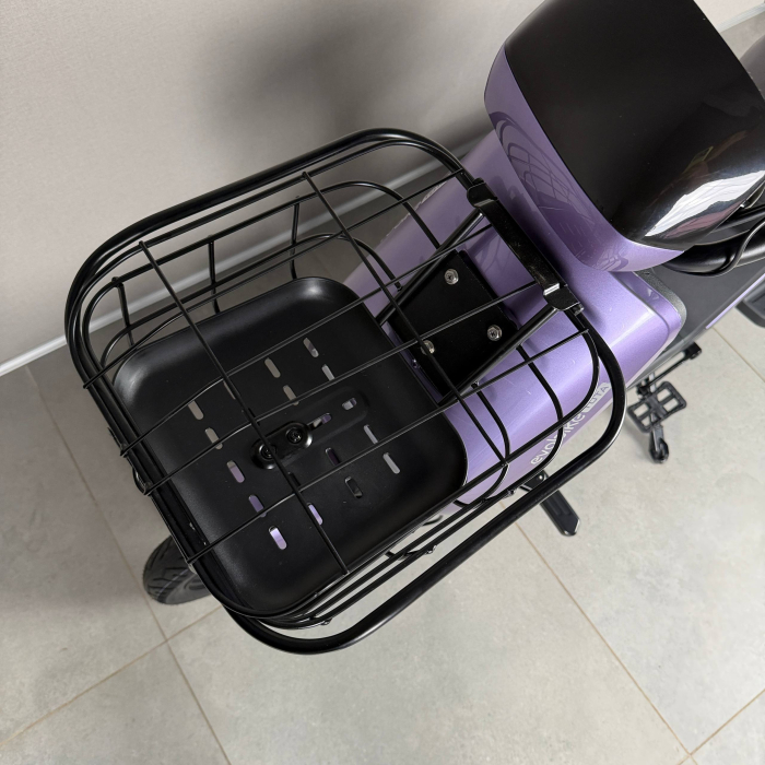 EVOBIKE YOTA 800W 48V 20Ah фіолетовий — двомісний міський електровелосипед із графеновим акумулятором, переднім металевим кошиком, подвійною амортизацією, LED-дисплеєм, сигналізацією, поворотниками, до 35 км/год